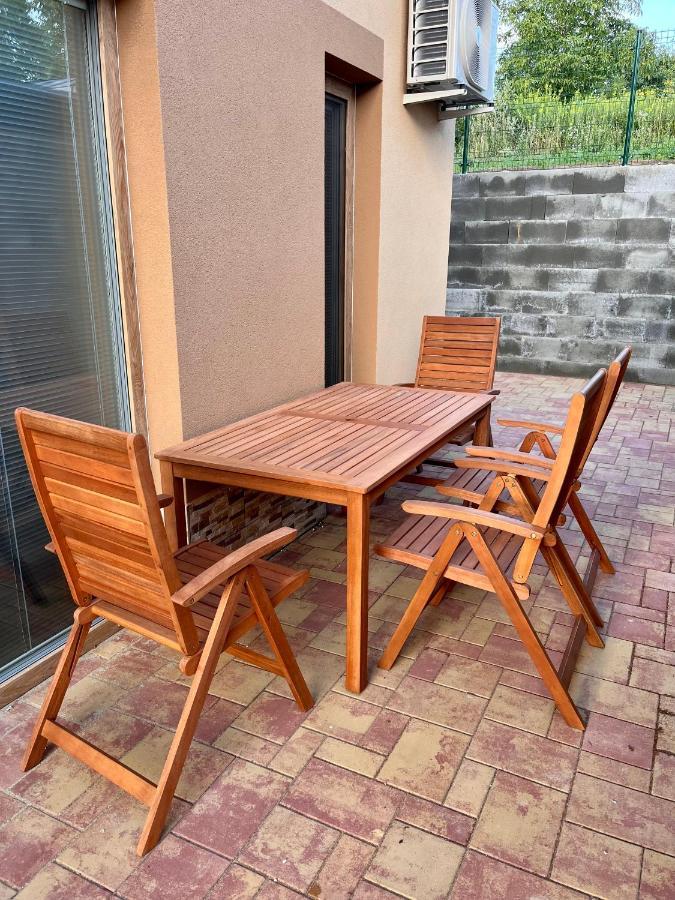 U Srubu Apartment Moravany  Exterior photo